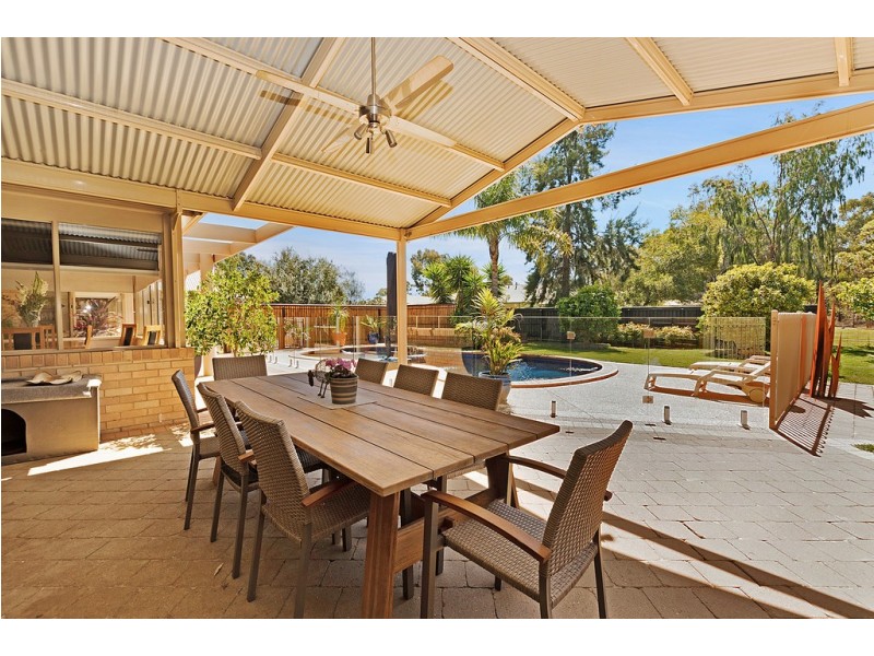 18 Charters Drive, Moama NSW 2731