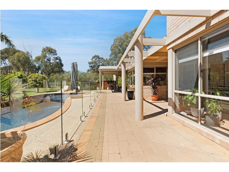 18 Charters Drive, Moama NSW 2731