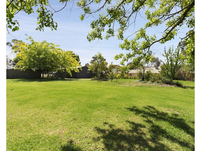 12 Tomara Court, Moama NSW 2731