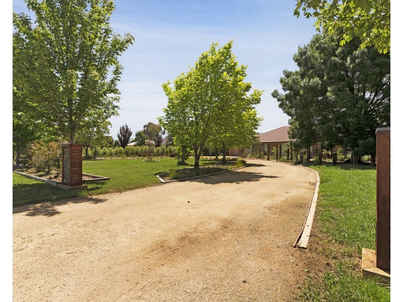 12 Tomara Court, Moama NSW 2731