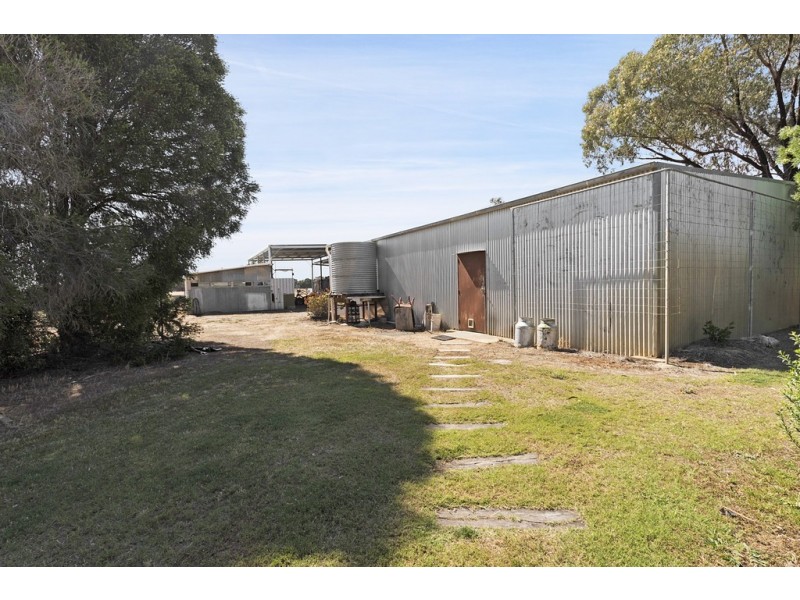 175 MULLER ROAD, Echuca VIC 3564
