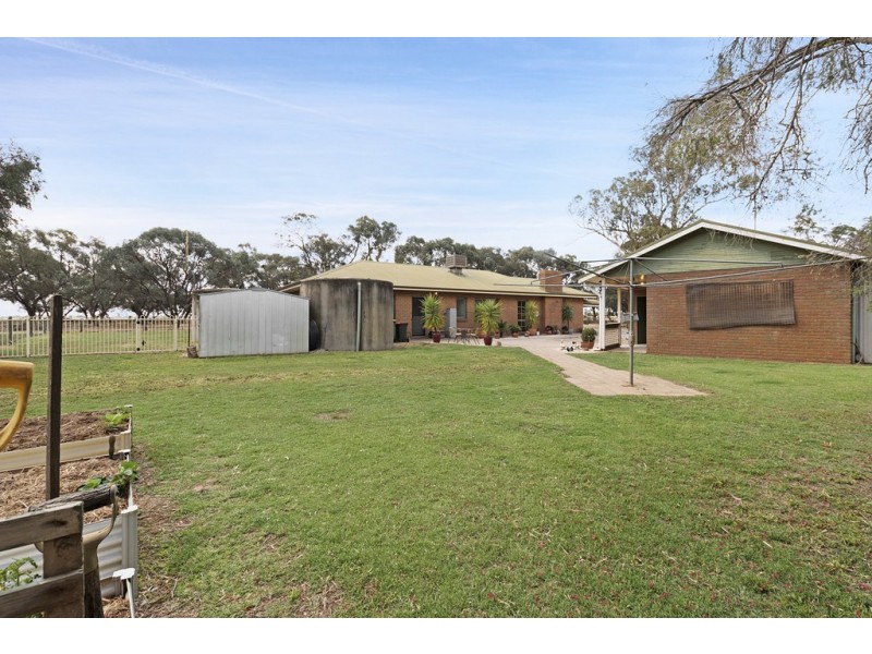 408 Bamawm Hall Road, Bamawm VIC 3561