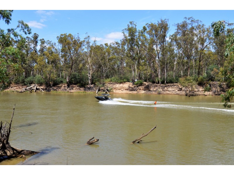 78 Louie’s Hut Road, Moama NSW 2731