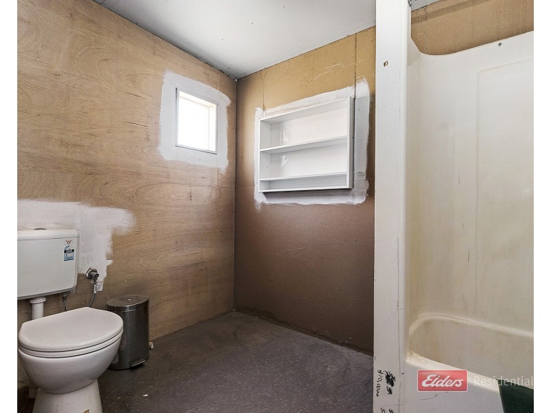 97 Railway Road, Elmore VIC 3558