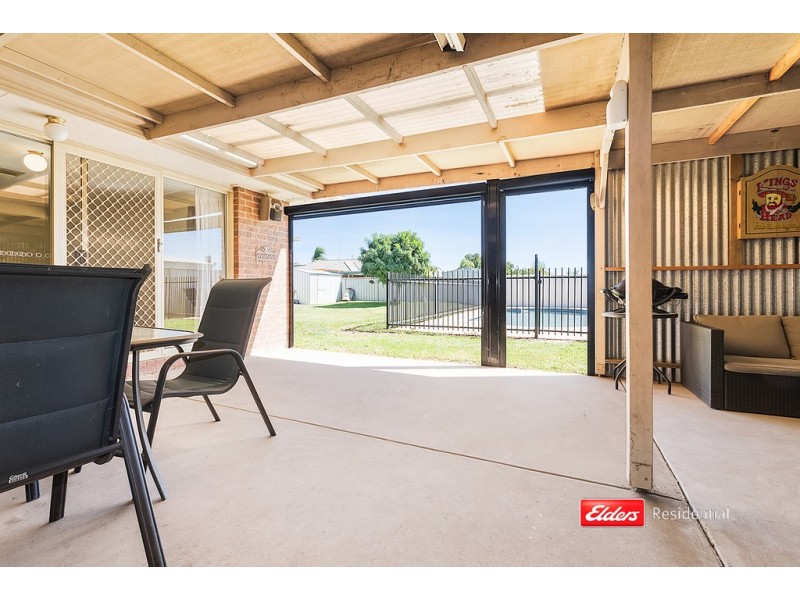 6 Glencoe Boulevard, Moama NSW 2731