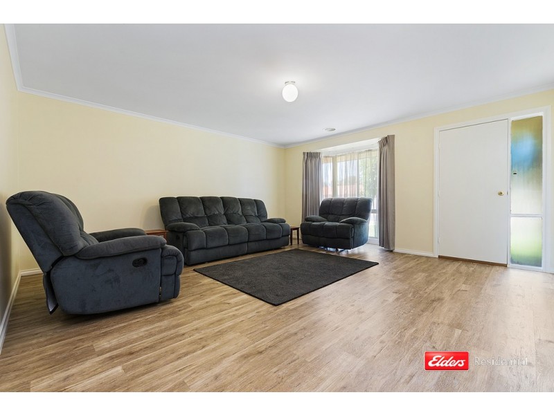 6 Glencoe Boulevard, Moama NSW 2731