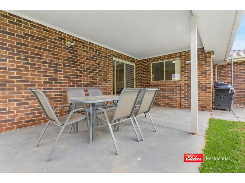 6 Dumfries Court, Moama NSW 2731