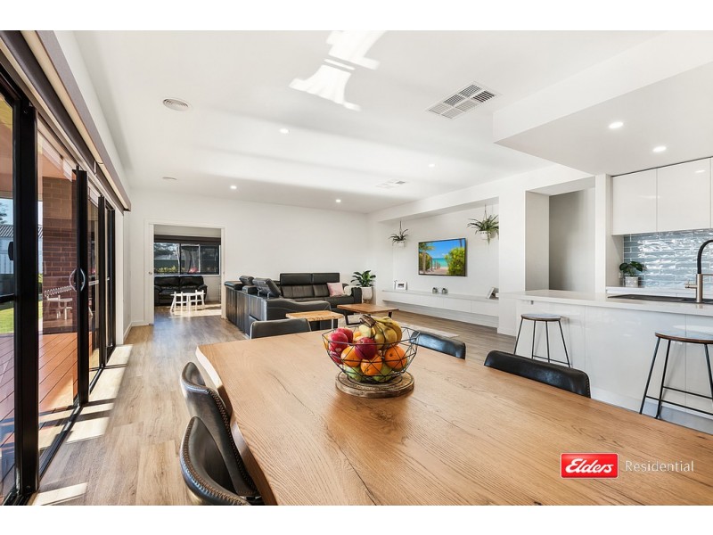 10 Cobba Way, Moama NSW 2731