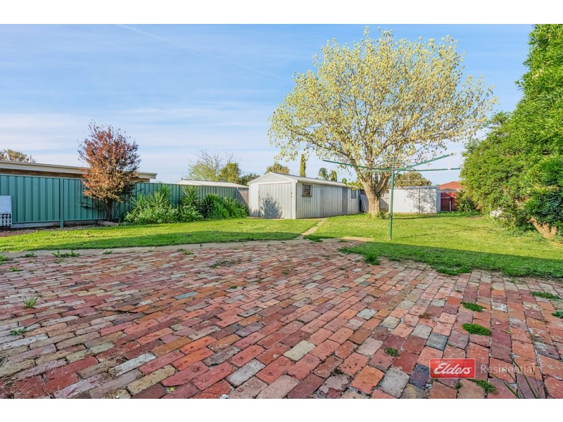 10 Crossen Street, Echuca VIC 3564