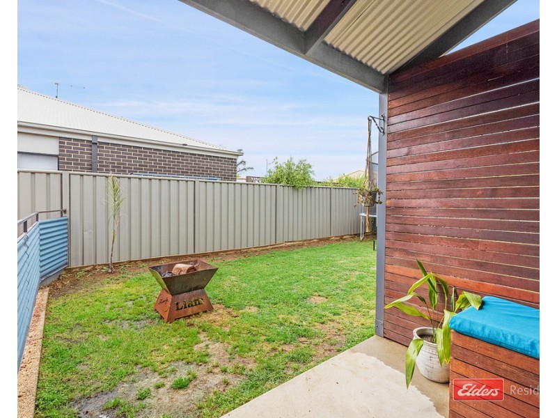 12 Elm Street, Echuca VIC 3564