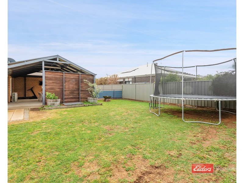 12 Elm Street, Echuca VIC 3564