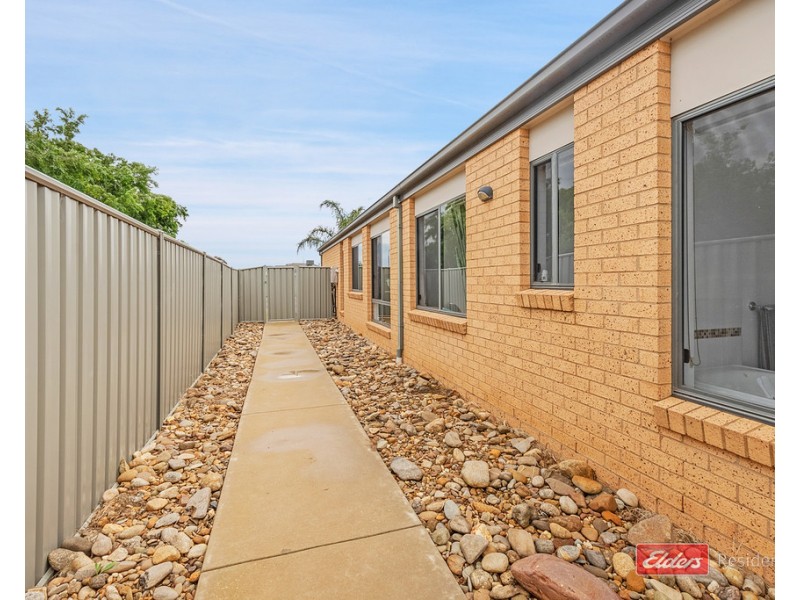 12 Elm Street, Echuca VIC 3564