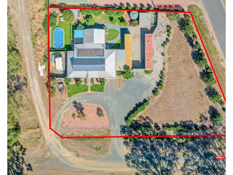 1 James Street, Rochester VIC 3561