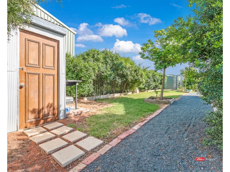 1 James Street, Rochester VIC 3561