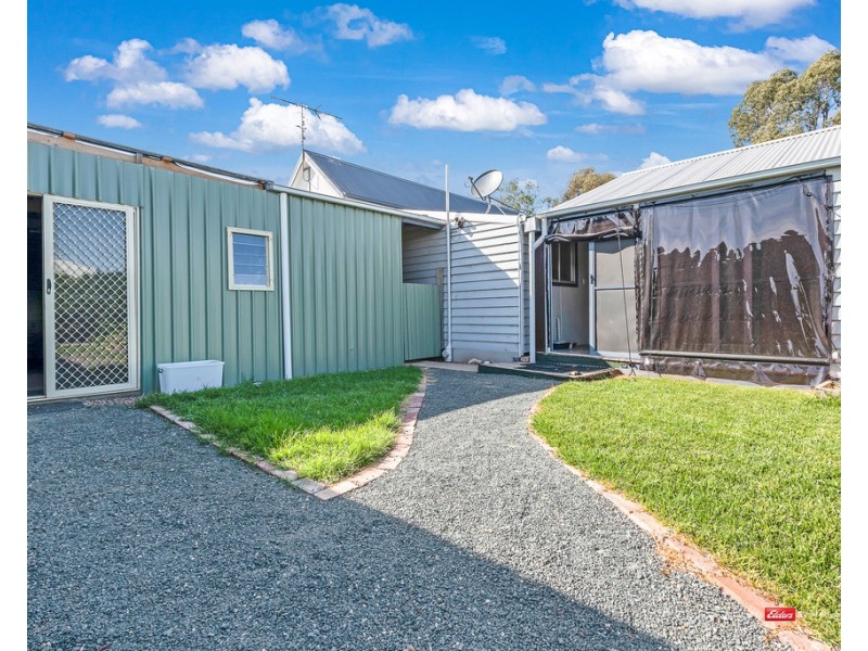 1 James Street, Rochester VIC 3561