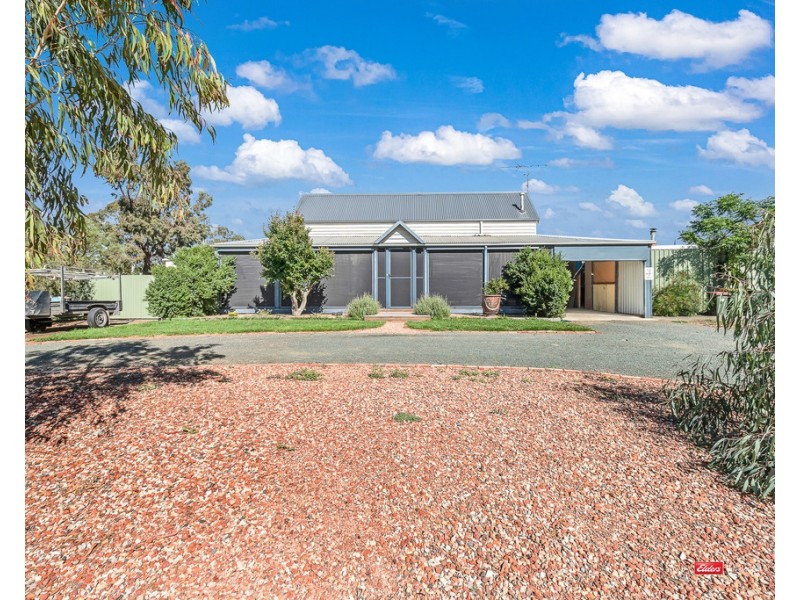 1 James Street, Rochester VIC 3561