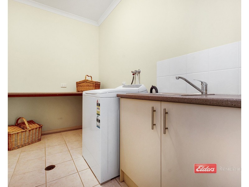 2/4B Warden Street, Moama NSW 2731