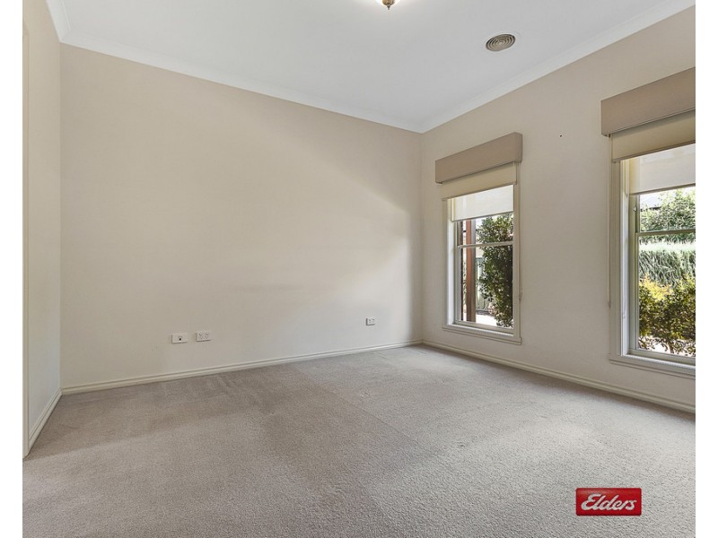 2/30 Echuca Road, Rochester VIC 3561