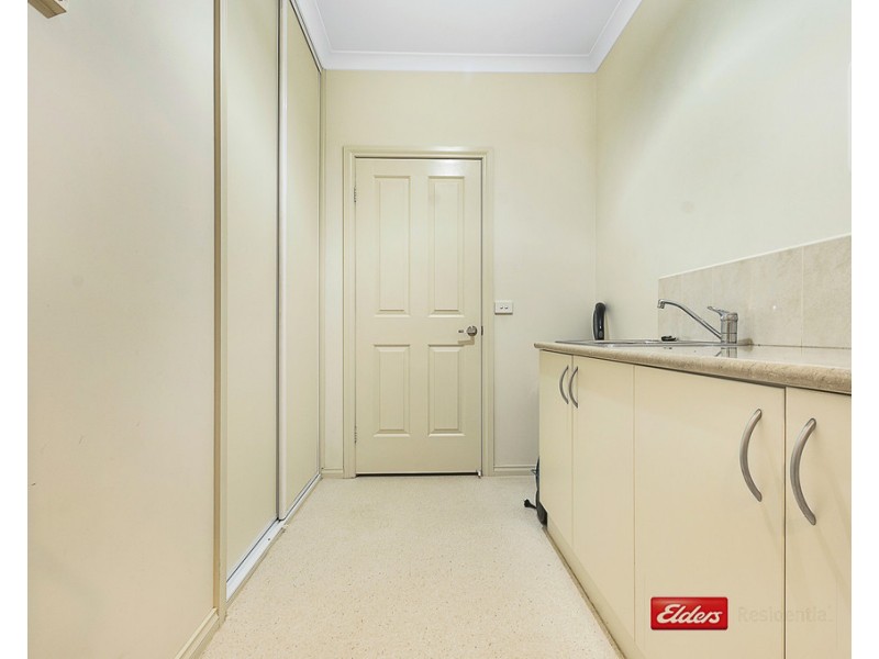 2/30 Echuca Road, Rochester VIC 3561