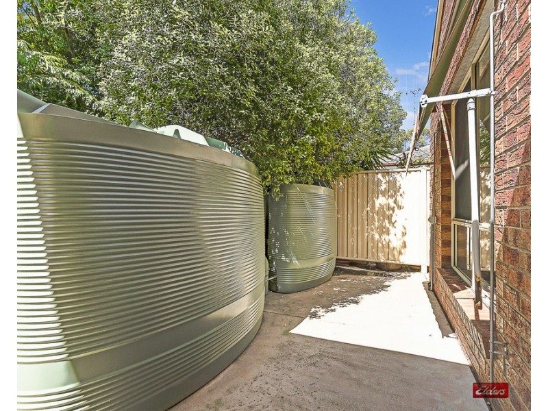 2/30 Echuca Road, Rochester VIC 3561