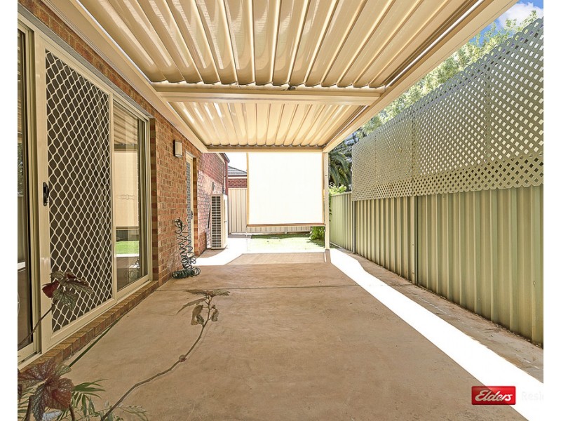 2/30 Echuca Road, Rochester VIC 3561