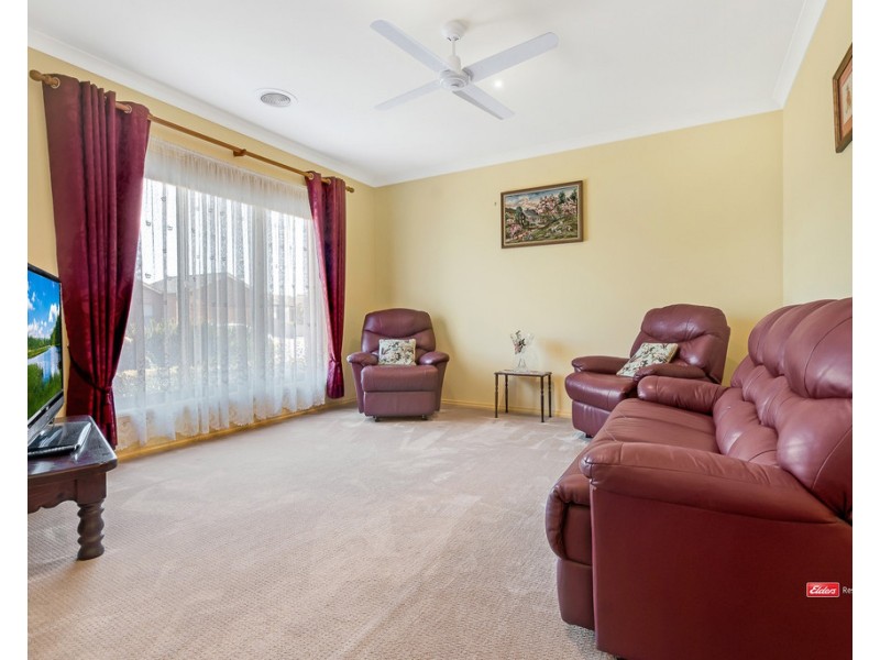 53 Genevieve Avenue, Echuca VIC 3564
