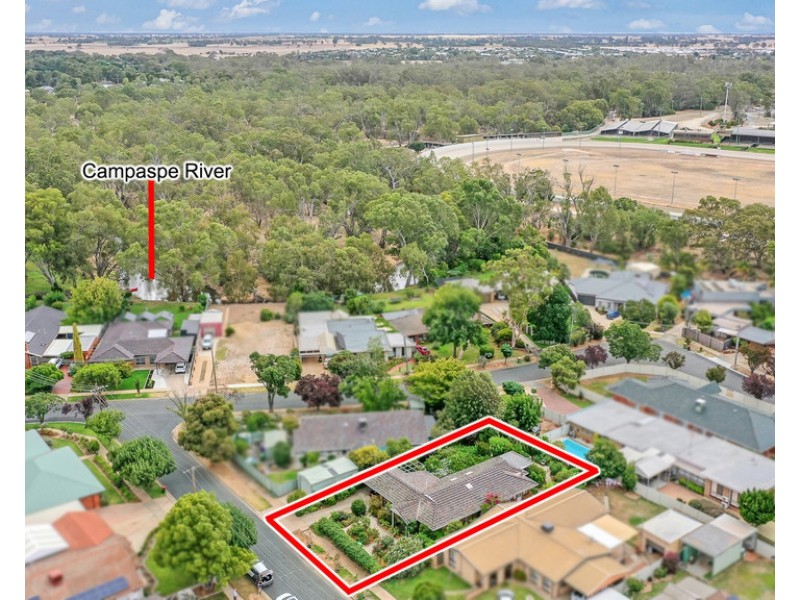 20 Vines Street, Echuca VIC 3564