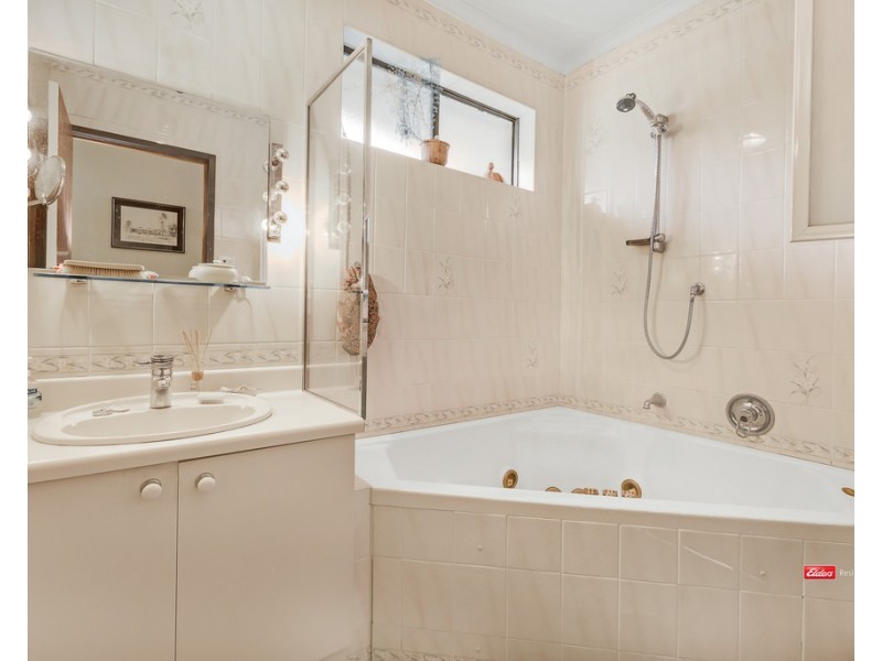 20 Vines Street, Echuca VIC 3564