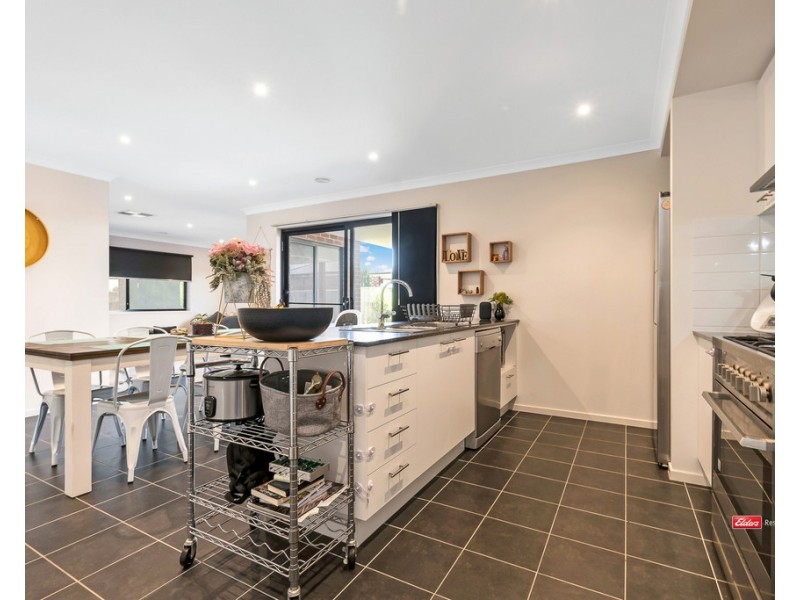 11 Wilkinson Drive, Echuca VIC 3564