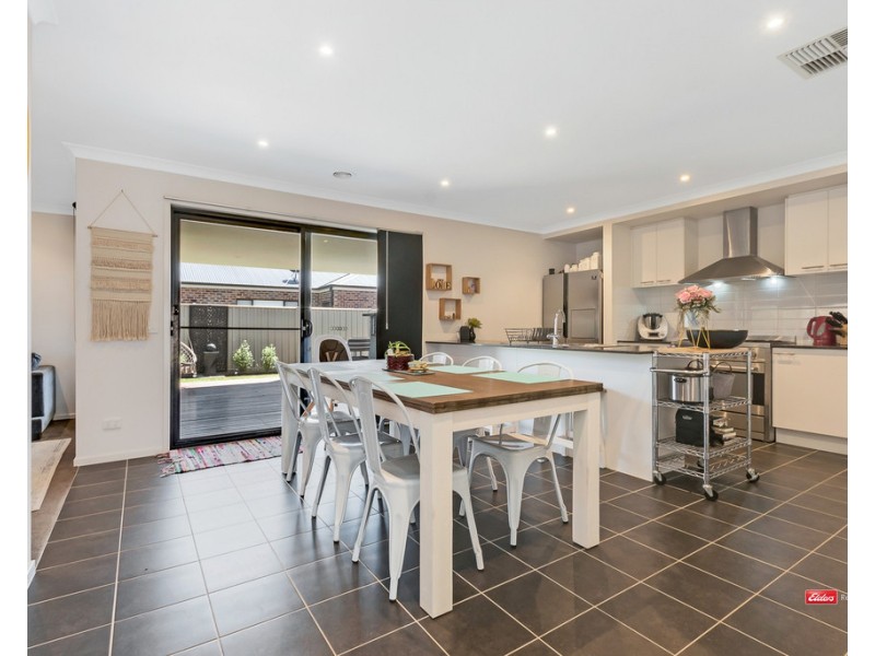 11 Wilkinson Drive, Echuca VIC 3564