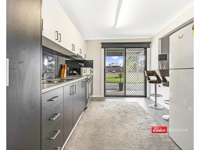 39 Conargo Street, Mathoura NSW 2710