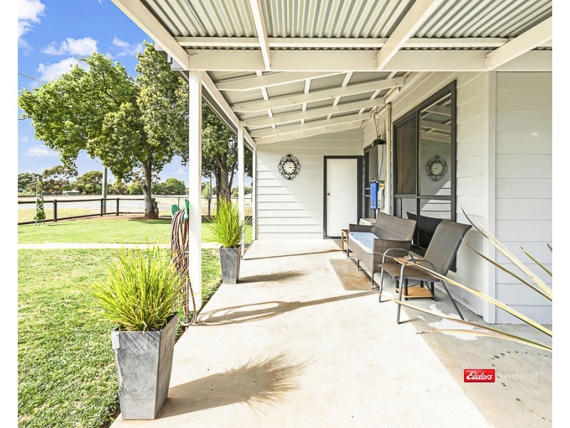 39 Conargo Street, Mathoura NSW 2710