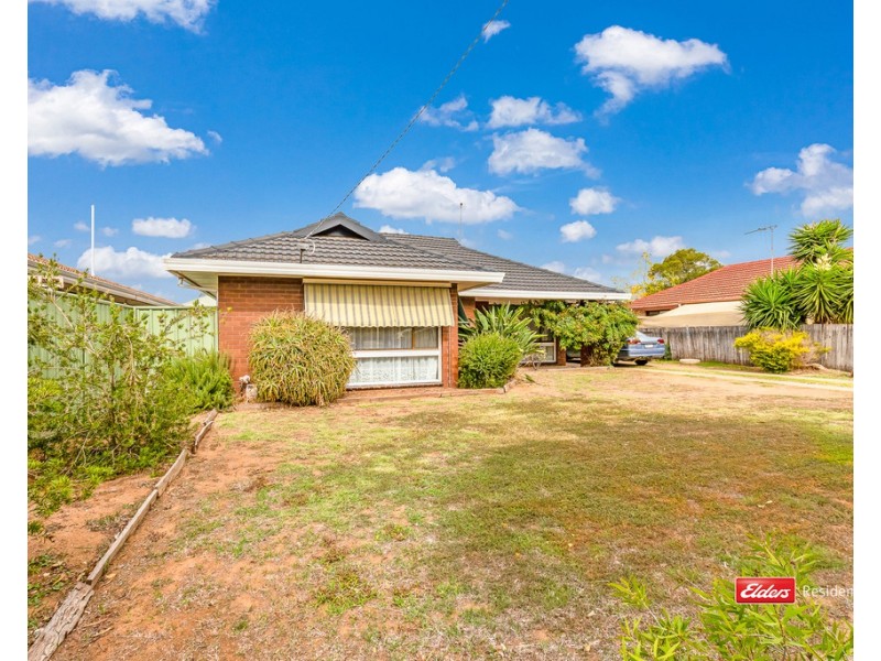 339 Ogilvie Avenue, Echuca VIC 3564
