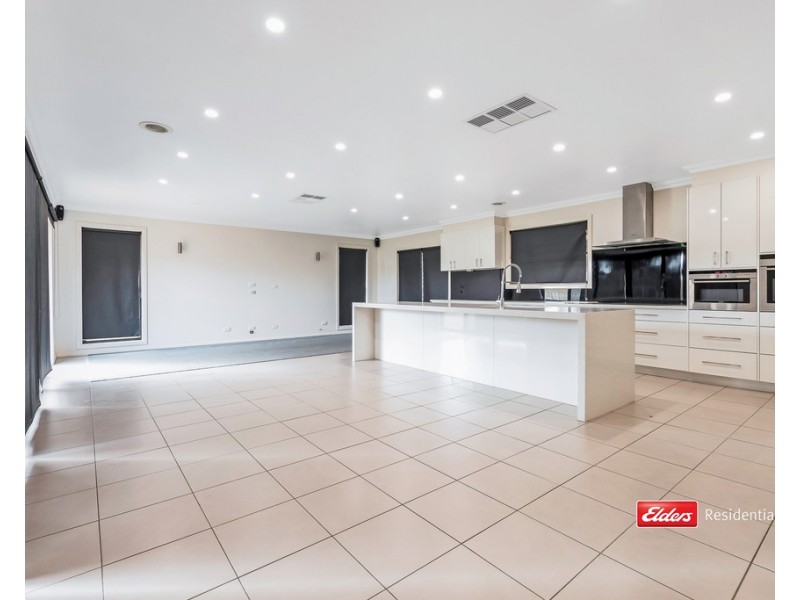 34 Council Street, Moama NSW 2731