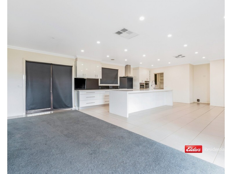 34 Council Street, Moama NSW 2731