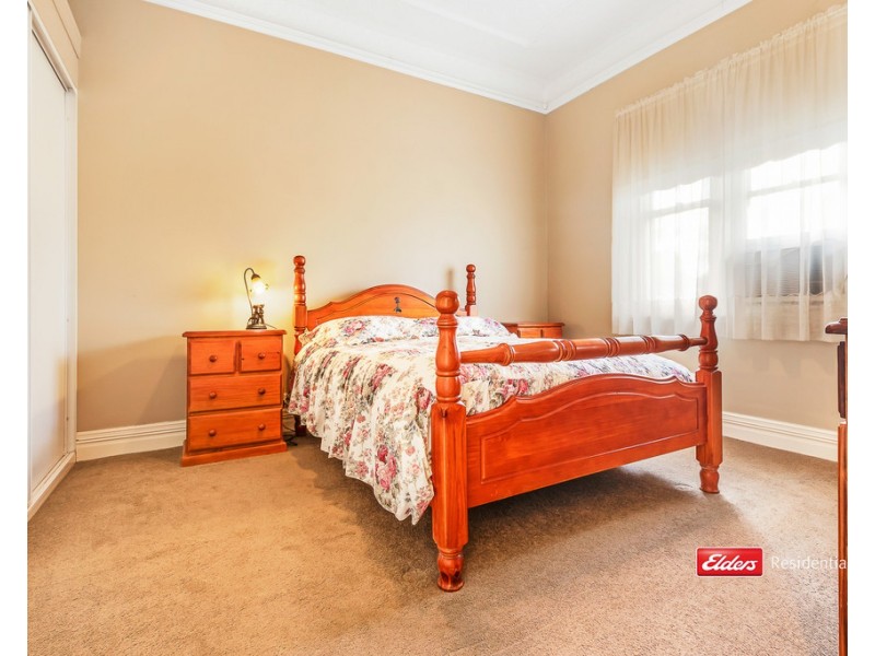 15 Livingstone Street, Mathoura NSW 2710