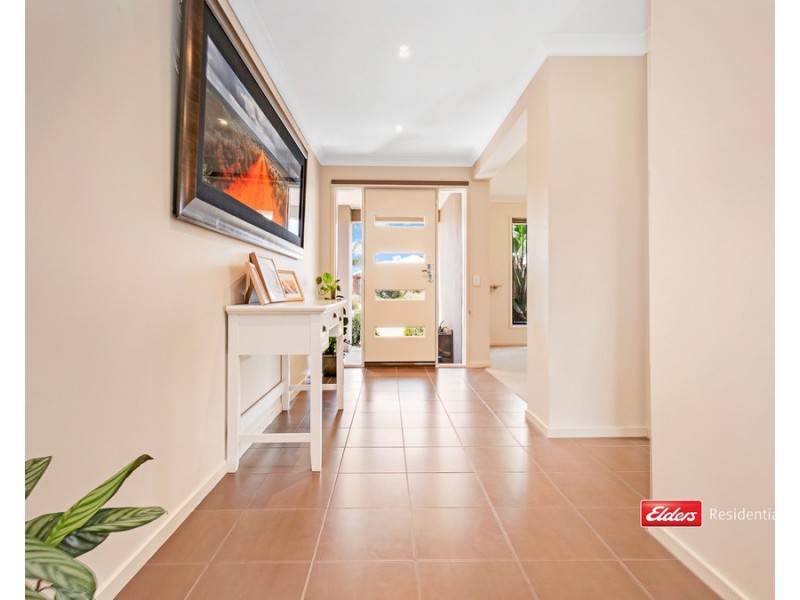 4 Aidion Place, Echuca VIC 3564