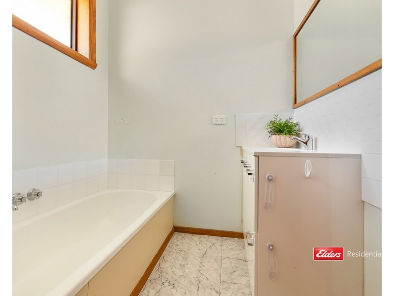 3 Rutley Crescent, Echuca VIC 3564