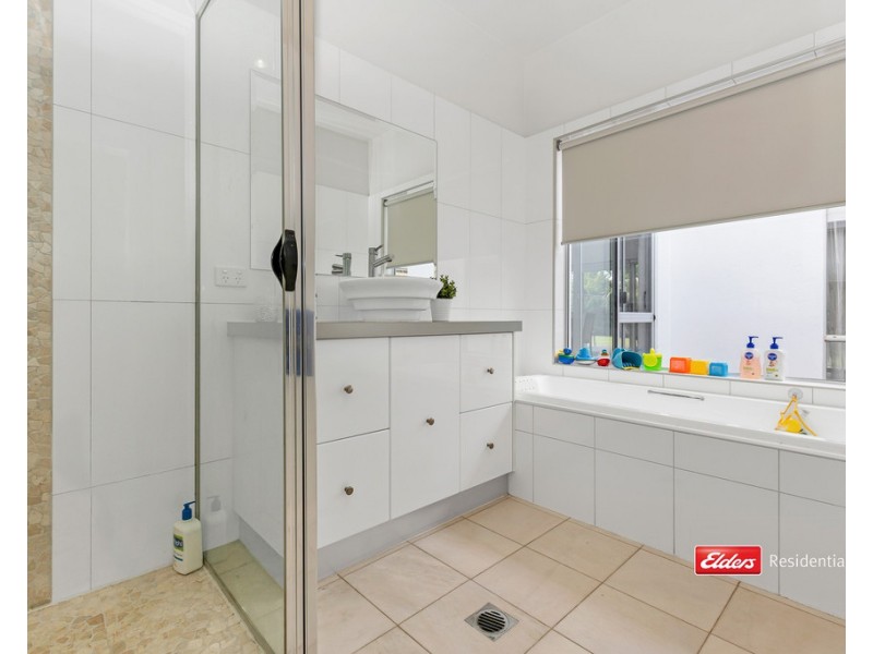 90 Shetland Drive, Moama NSW 2731