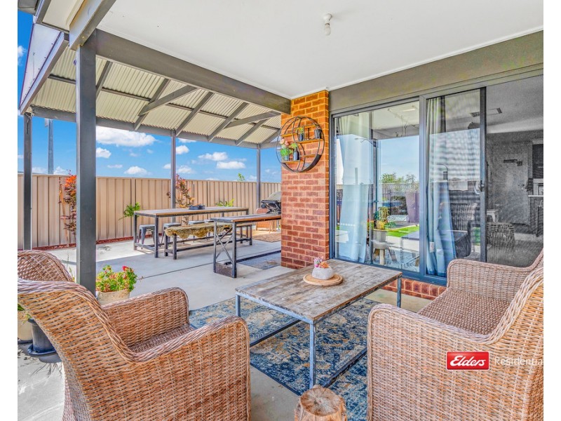 2 Magnolia Drive, Echuca VIC 3564