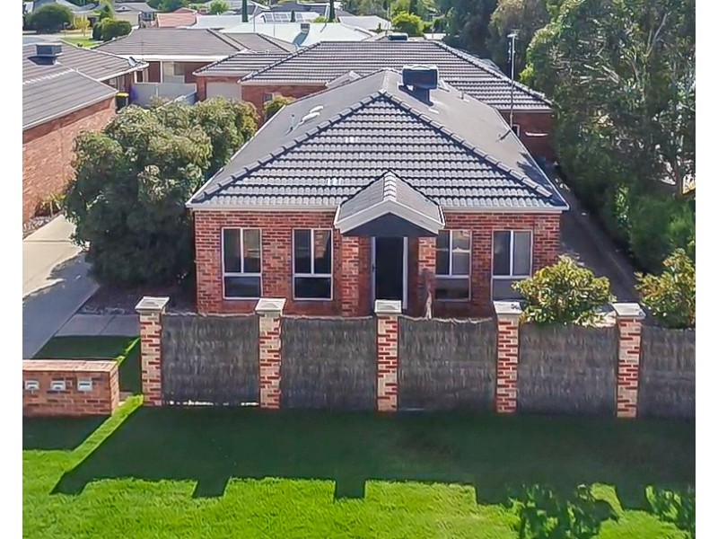 2 of 56 Lawson Drive, Moama NSW 2731