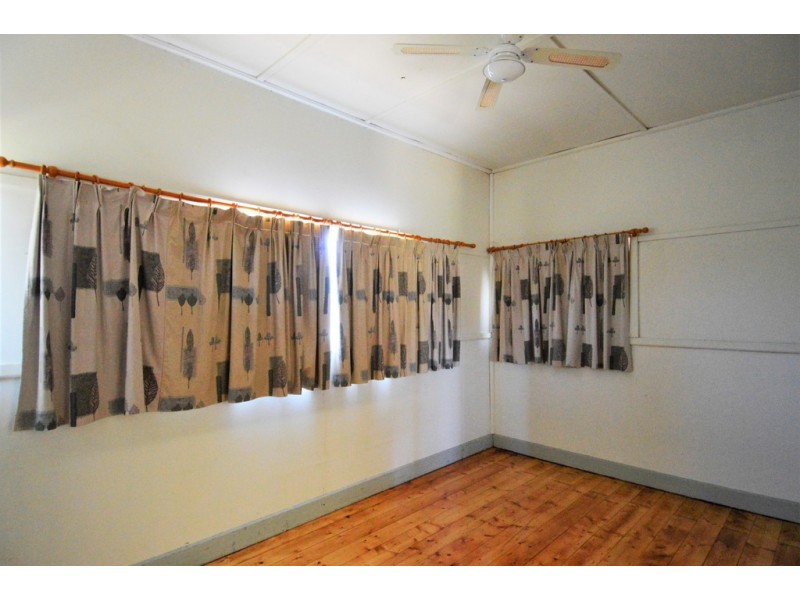 27 Pascoe Street, Rochester VIC 3561