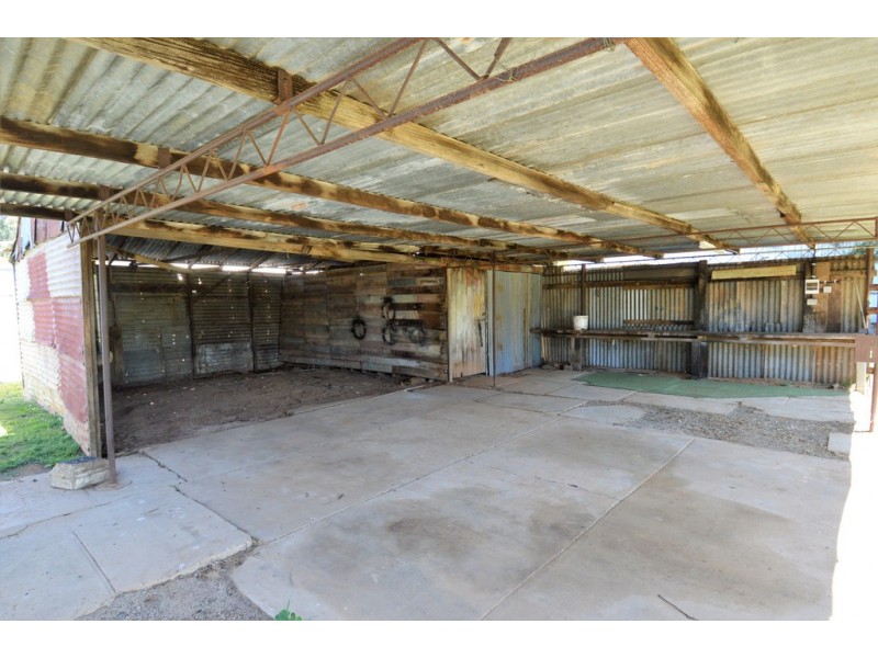 27 Pascoe Street, Rochester VIC 3561