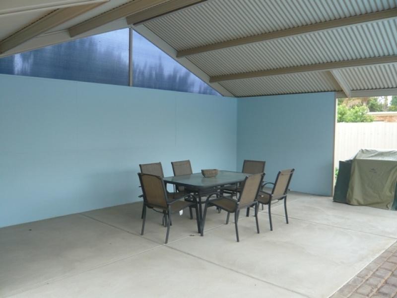 20 Adelaide Crescent, Echuca VIC 3564