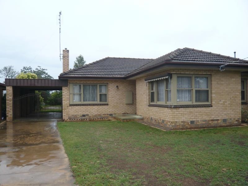 18 Boyle Street, Echuca VIC 3564