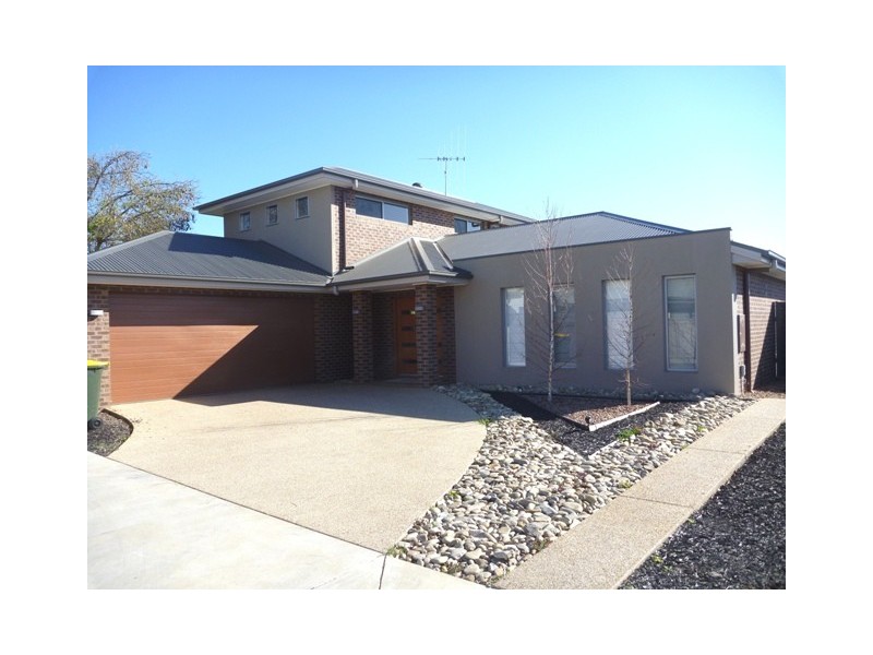 2-16 Echuca Street, Moama NSW 2731