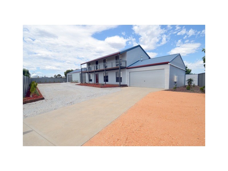 4 Aston Court, Echuca VIC 3564
