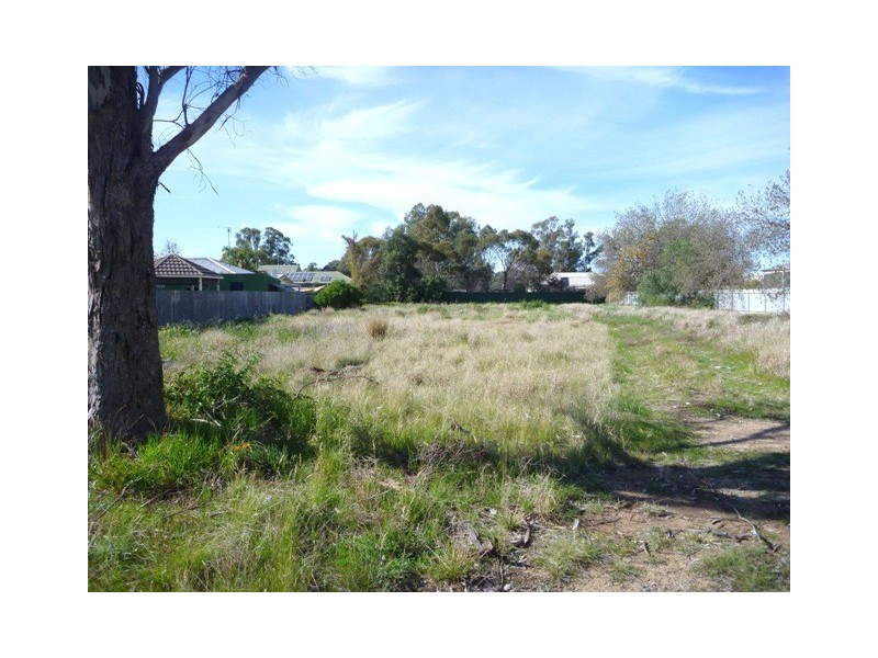 10 McIntosh Street, Echuca VIC 3564