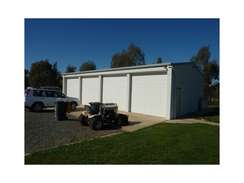 00 Layfield Lane, Moama NSW 2731