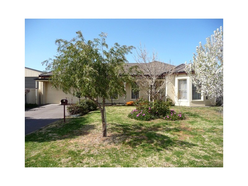 22 Shetland Drive, Moama NSW 2731